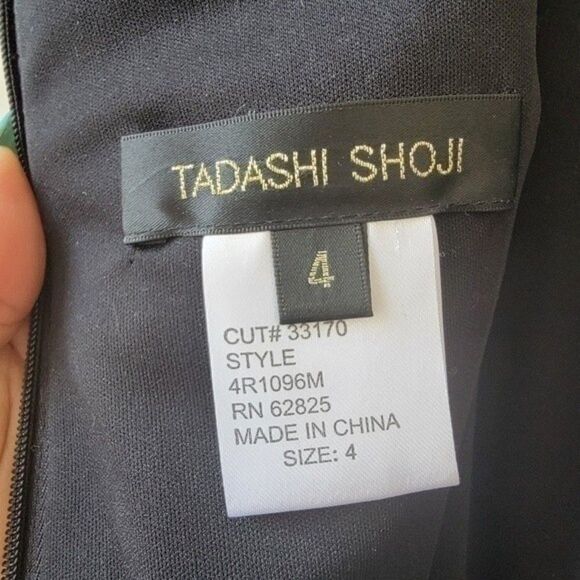 Tadashi SHOJI Velvet Trim Black Shift Dress Size 4 - Picture 5 of 14